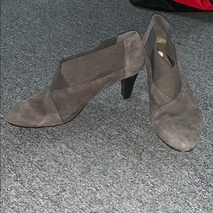 Bandolino grey booties